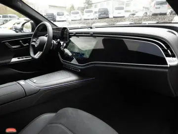 MERCEDES-BENZ E 220 d 4M AMG-Sport Super 360 Pano Ni…