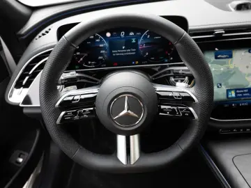 MERCEDES-BENZ E 220 d 4M AMG-Sport Super 360 Pano Ni…