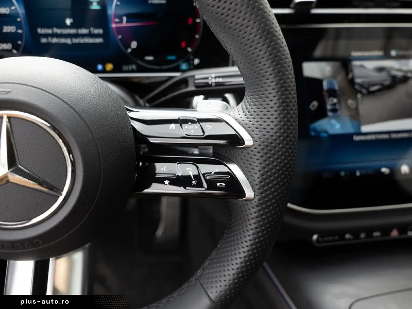 MERCEDES-BENZ E 220 d 4M AMG-Sport Super 360 Pano Ni&hellip;