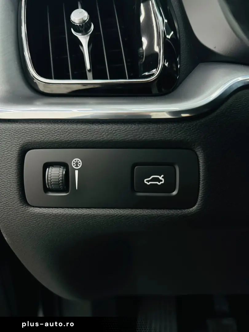 VOLVO XC60 2019 2.0D E6 Garantie 12 Luni Rate Avans 0 Doar C