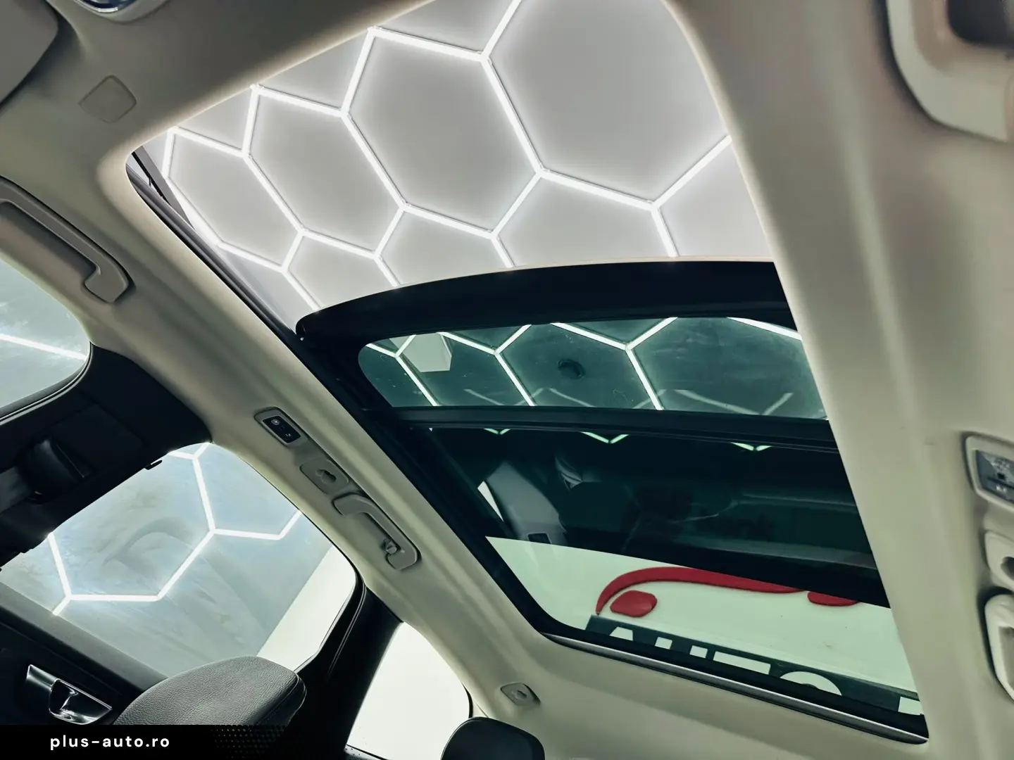 VOLVO XC60 2019 2.0D E6 Garantie 12 Luni Rate Avans 0 Doar C