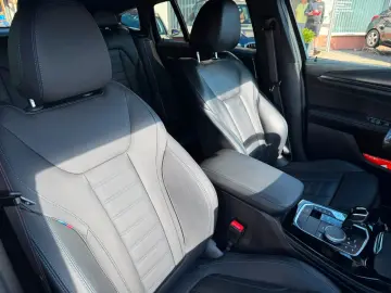 BMW X4 xDrive 30d M-SPORT
