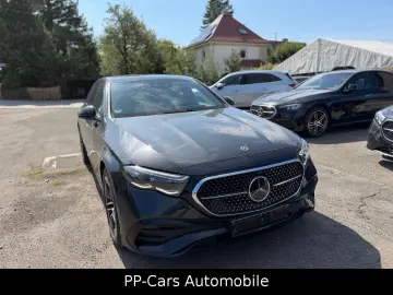 MERCEDES-BENZ E 220 d AMG PREMIUM Superscr. Technik …