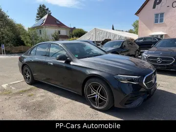MERCEDES-BENZ E 220 d AMG PREMIUM Superscr. Technik …