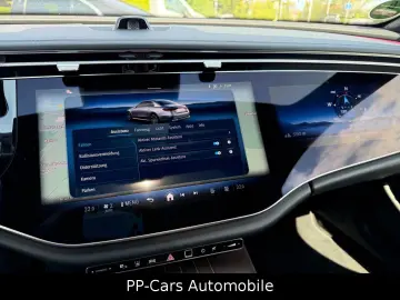 MERCEDES-BENZ E 220 d AMG PREMIUM Superscr. Technik …