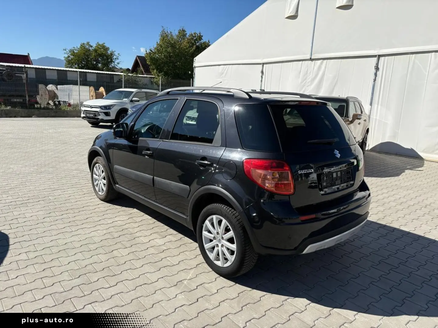 Suzuki SX4 1.6   2011   4WD