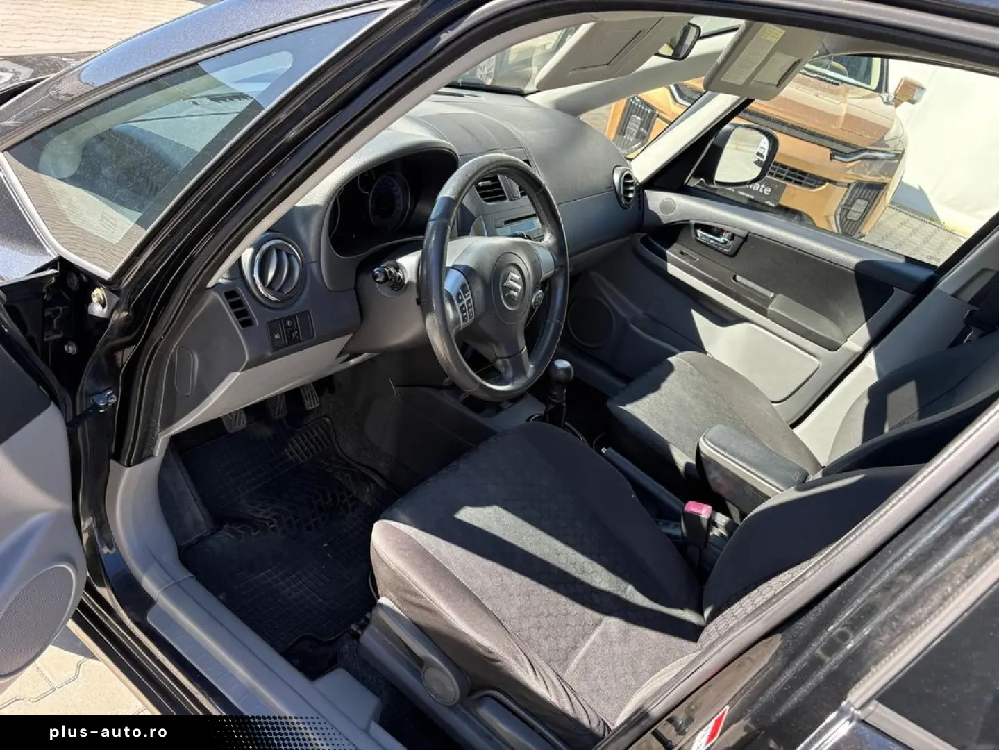 Suzuki SX4 1.6   2011   4WD