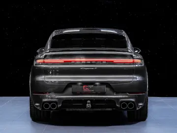 PORSCHE Cayenne S E-Hyb Coupé Facelift SportDesign 22