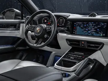 PORSCHE Cayenne S E-Hyb Coupé Facelift SportDesign 22
