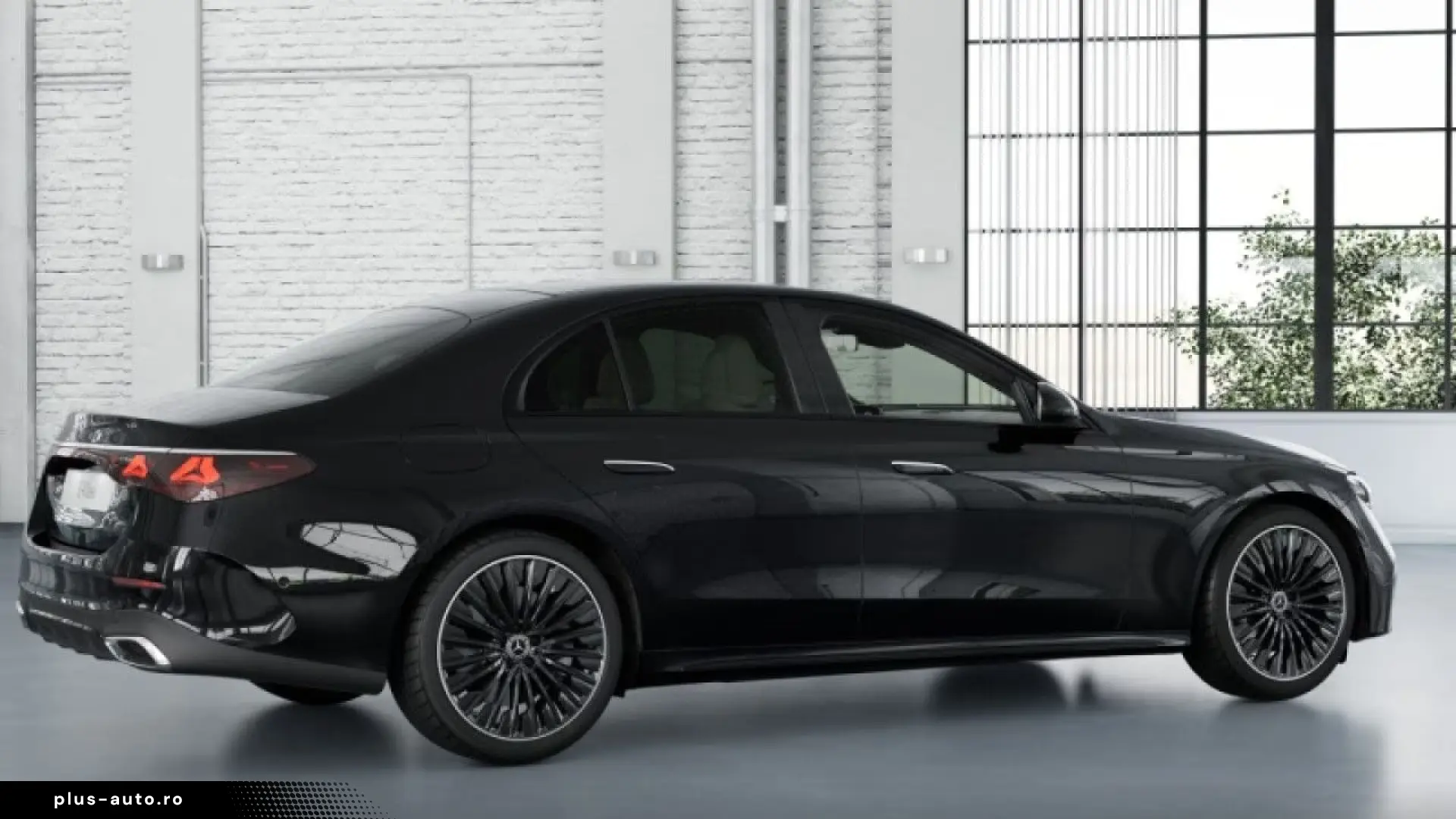 Mercedes-Benz E 300 e 4MATIC Hybrid AMG Distr  Night Camera