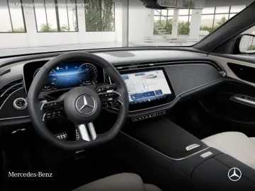 Mercedes-Benz E 300 e 4MATIC Hybrid AMG Distr  Night Camera