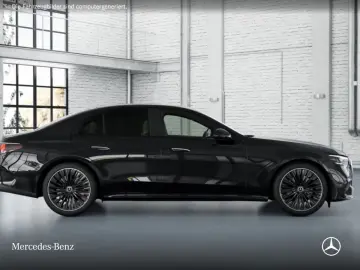 Mercedes-Benz E 300 e 4MATIC Hybrid AMG Distr  Night Camera