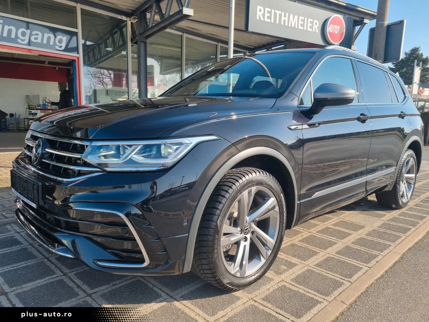 VW Tiguan Allspace R-Line 4Motion 7-Sitzer ACC