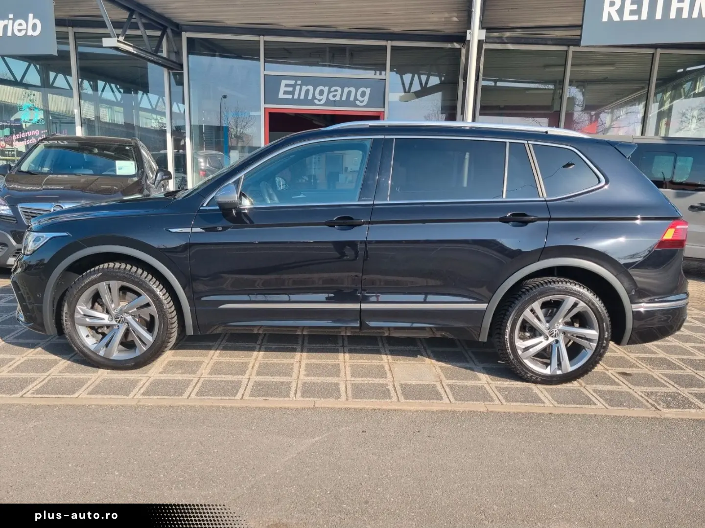 VW Tiguan Allspace R-Line 4Motion 7-Sitzer ACC