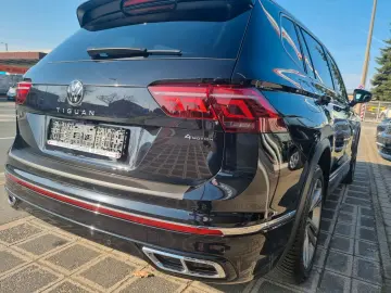 VW Tiguan Allspace R-Line 4Motion 7-Sitzer ACC