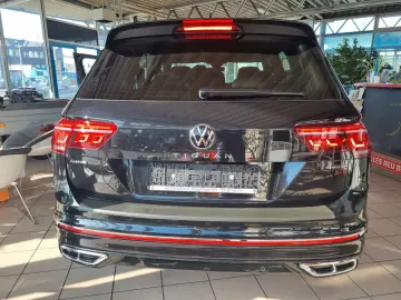 VW Tiguan Allspace R-Line 4Motion 7-Sitzer ACC