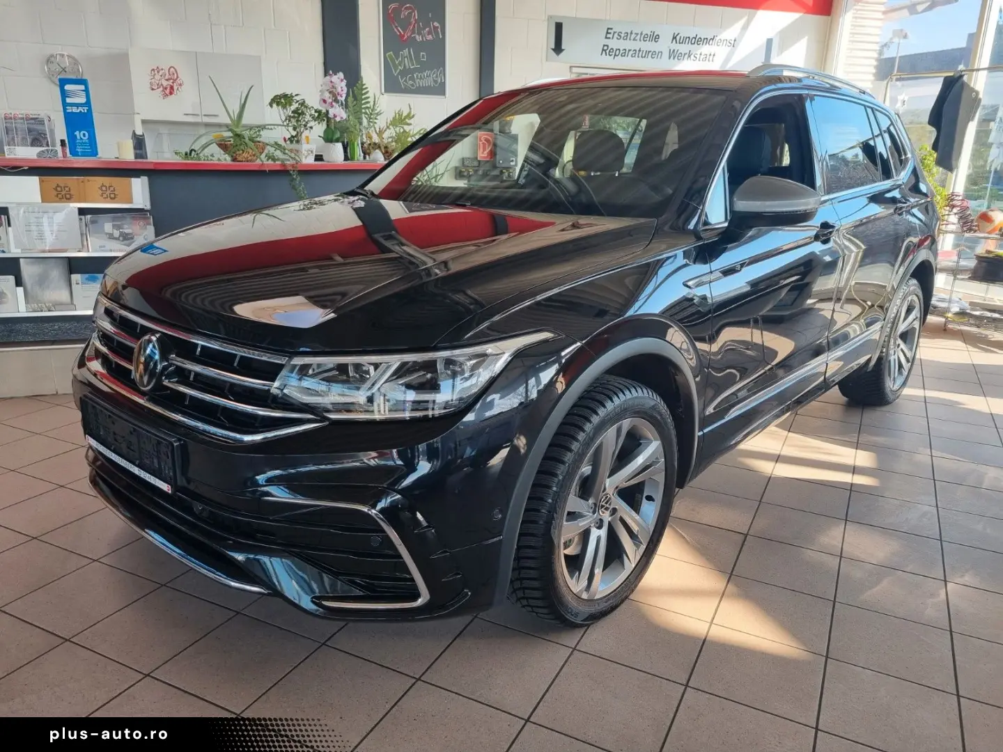 VW Tiguan Allspace R-Line 4Motion 7-Sitzer ACC