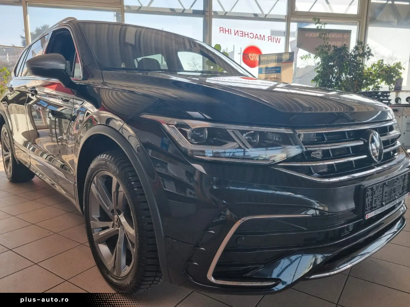 VW Tiguan Allspace R-Line 4Motion 7-Sitzer ACC