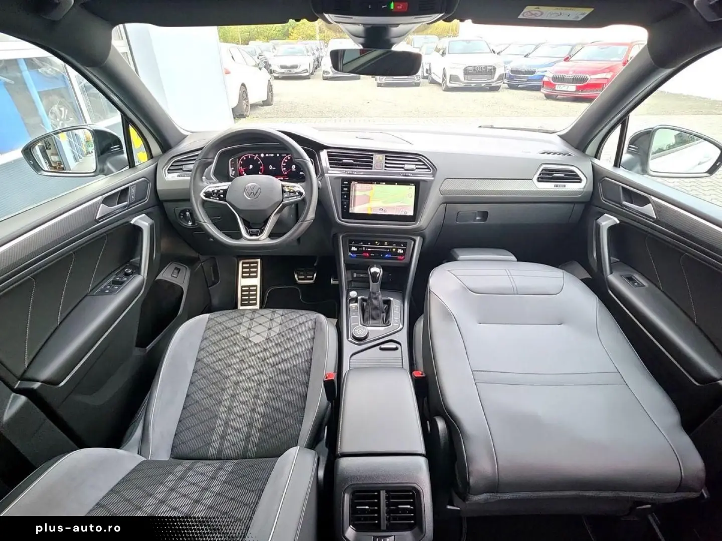 VW Tiguan Allspace R-Line 4M STNDHZ 7SZ AHK MATRIX