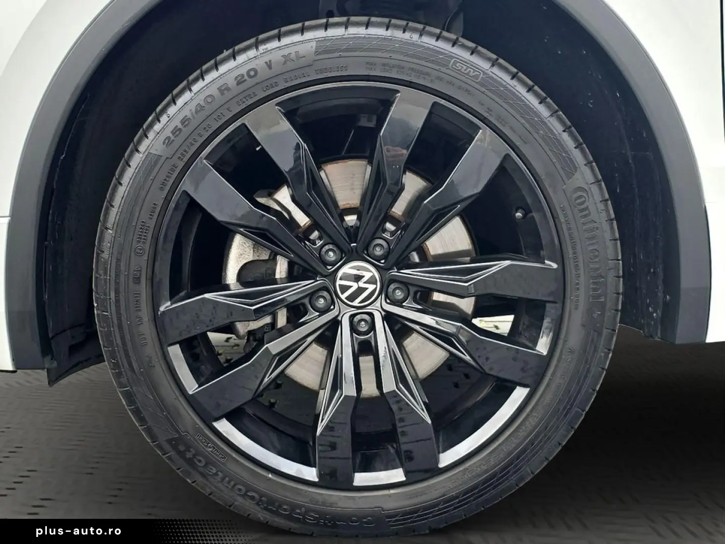VW Tiguan Allspace R-Line 4M STNDHZ 7SZ AHK MATRIX