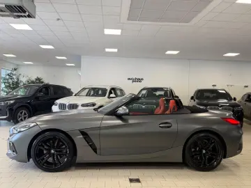BMW Z4sD30i HUD LEDeMemorStz P&DrivAs KomfZg M-Sport