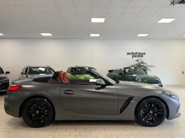 BMW Z4sD30i HUD LEDeMemorStz P&DrivAs KomfZg M-Sport
