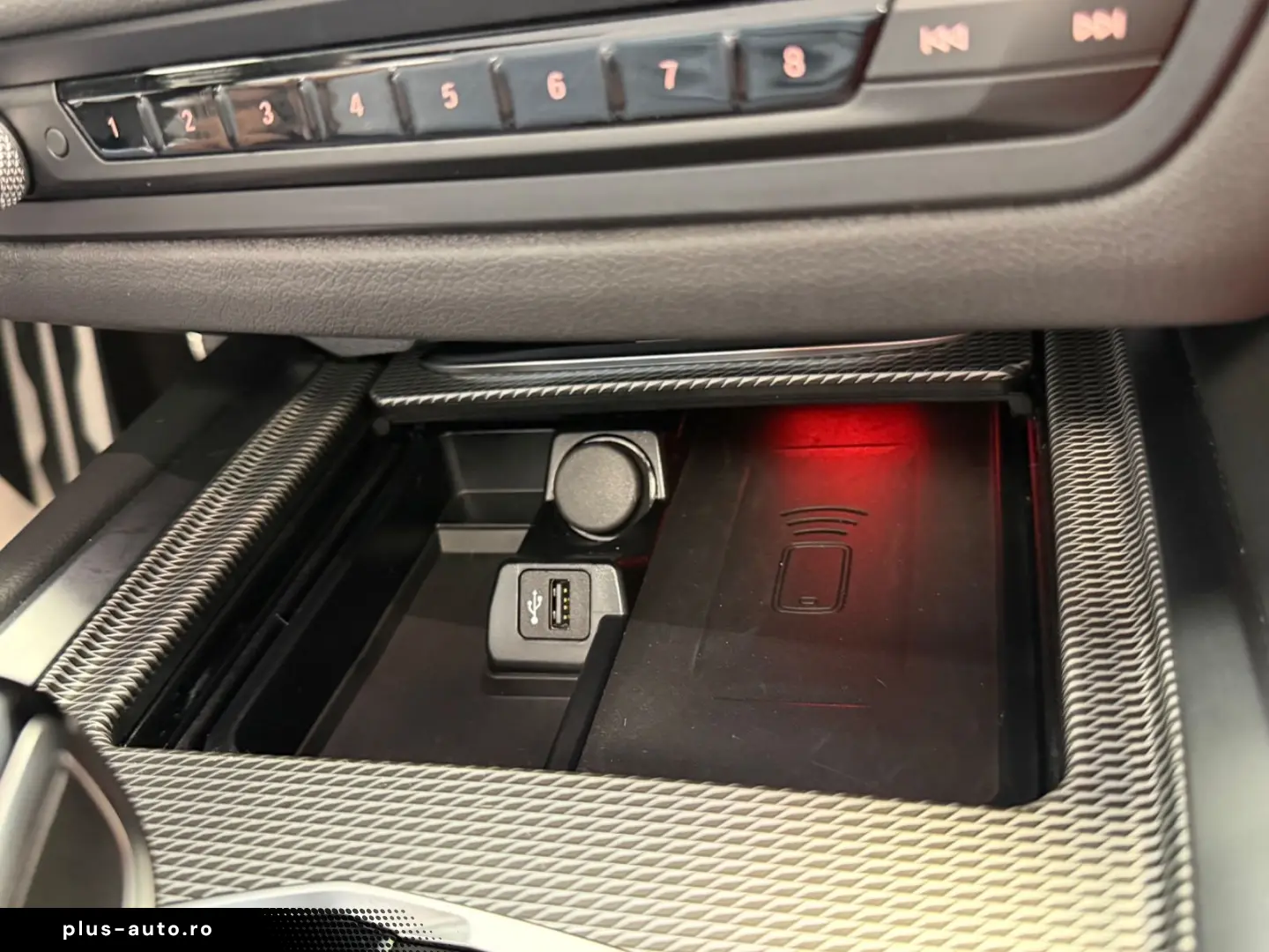 BMW Z4sD30i HUD LEDeMemorStz P&DrivAs KomfZg M-Sport
