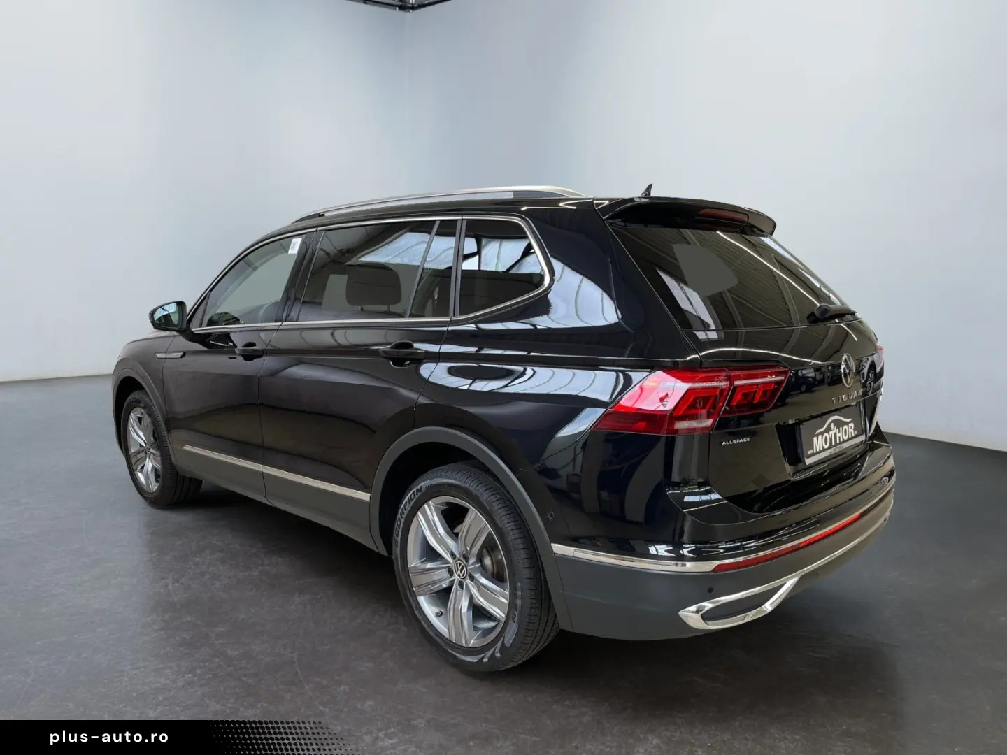 VW Tiguan Allspace Elegance 2.0 TSI DSG 4x4 7Sitzer