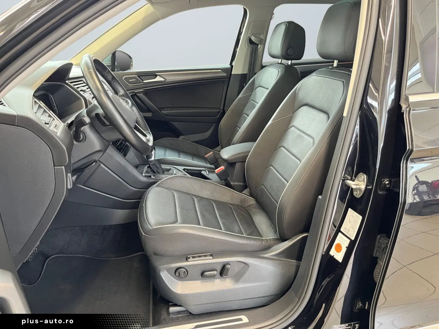 VW Tiguan Allspace Elegance 2.0 TSI DSG 4x4 7Sitzer