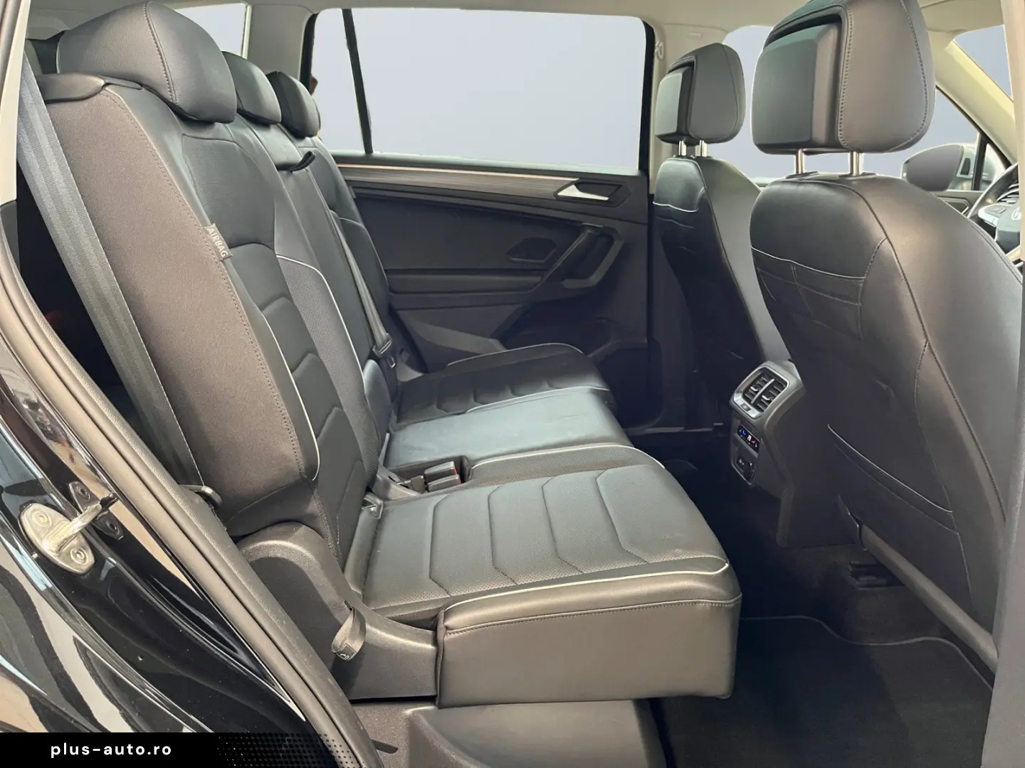 VW Tiguan Allspace Elegance 2.0 TSI DSG 4x4 7Sitzer