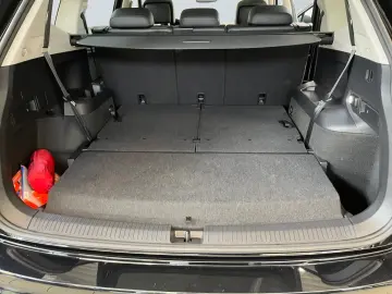 VW Tiguan Allspace Elegance 2.0 TSI DSG 4x4 7Sitzer