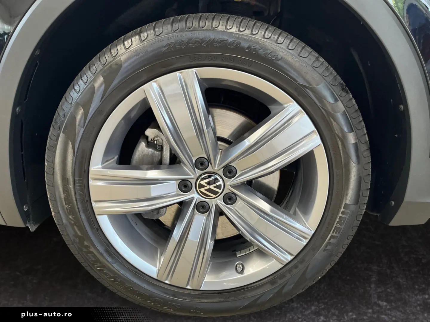 VW Tiguan Allspace Elegance 2.0 TSI DSG 4x4 7Sitzer