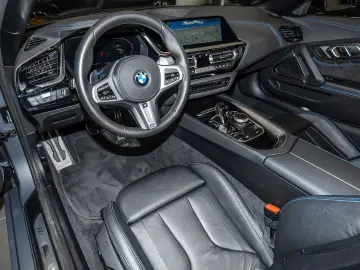 BMW Z4 sDrive20i M Sport HUD NAVI LED Sound Syst.