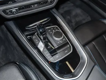 BMW Z4 sDrive20i M Sport HUD NAVI LED Sound Syst.