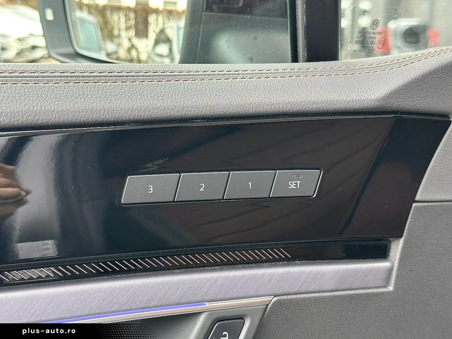VW Touareg 4Motion V6 TDI SCR R-Line Aut.   AHK ...