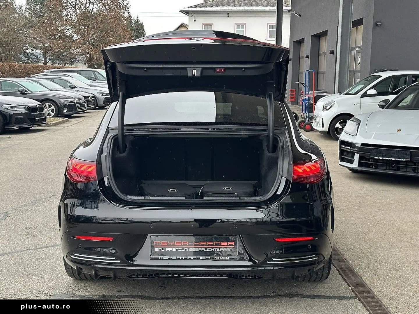 MERCEDES-BENZ EQE 350 89kWh Aut. AMG-Line  Panorama &hellip;