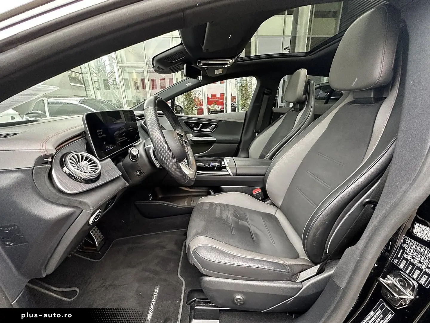 MERCEDES-BENZ EQE 350 89kWh Aut. AMG-Line  Panorama &hellip;