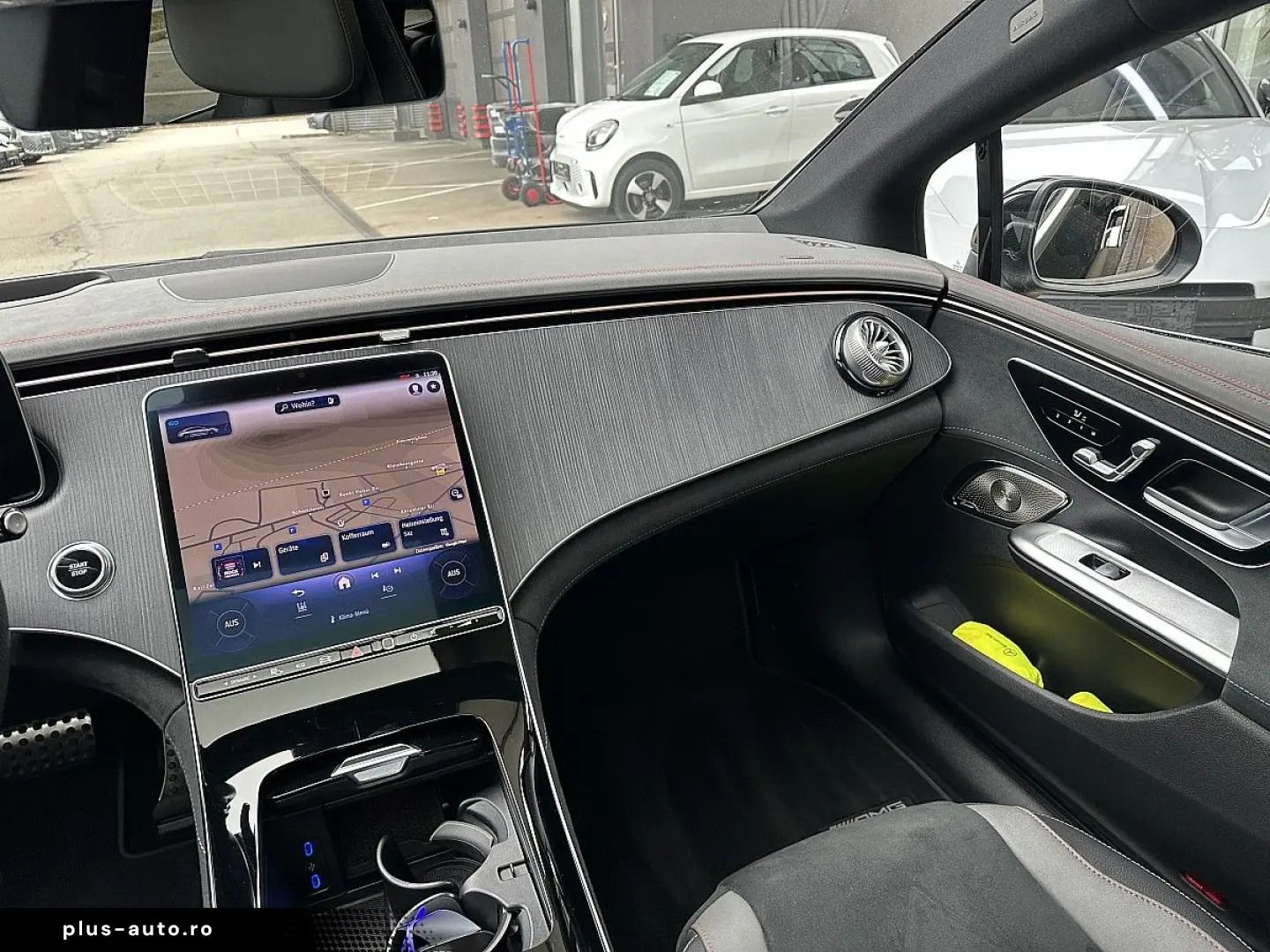 MERCEDES-BENZ EQE 350 89kWh Aut. AMG-Line  Panorama &hellip;
