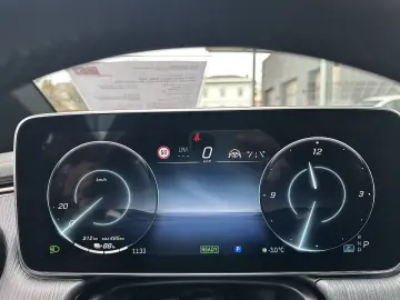 MERCEDES-BENZ EQE 350 89kWh Aut. AMG-Line  Panorama …