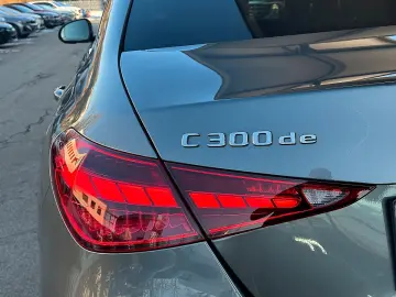MERCEDES-BENZ C 300de PHEV 25 4kWh 4Matic Aut.