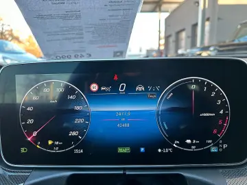 MERCEDES-BENZ C 300de PHEV 25 4kWh 4Matic Aut.