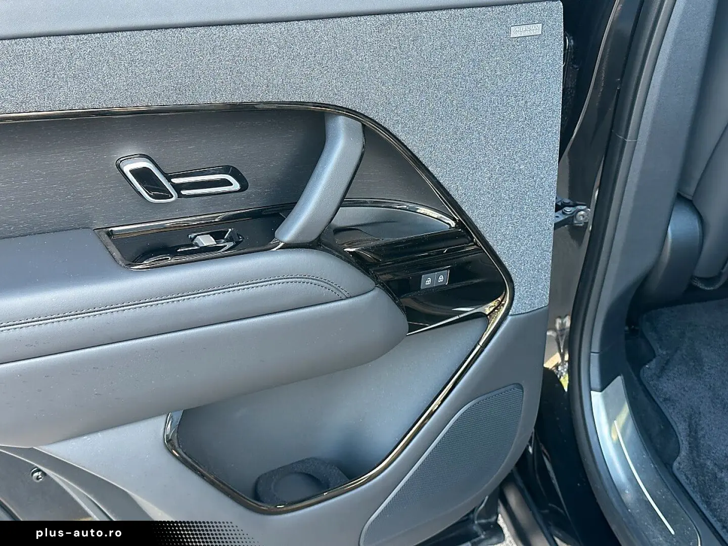 LAND ROVER Range Rover Sport P550e PHEV AWD Autobiograph...
