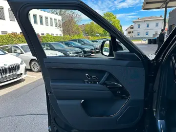 LAND ROVER Range Rover Sport P550e PHEV AWD Autobiograph...