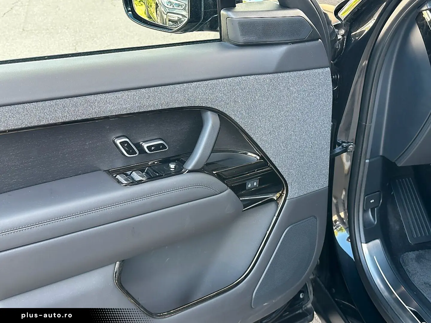 LAND ROVER Range Rover Sport P550e PHEV AWD Autobiograph...