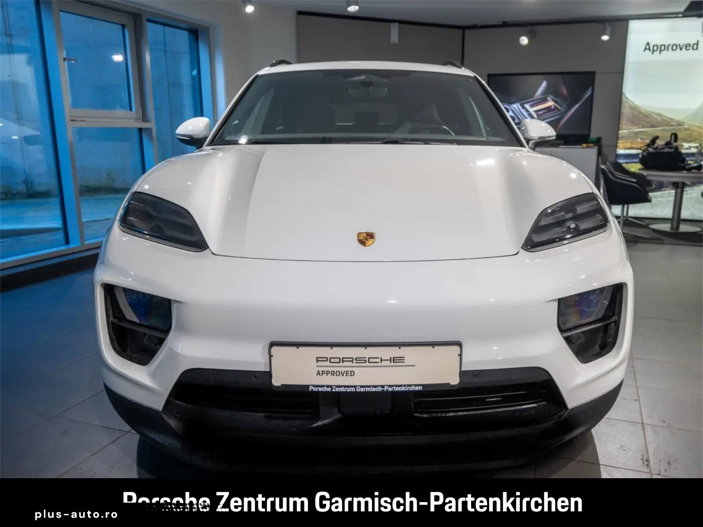 PORSCHE Macan 4 AirSusp TowH Panoramic