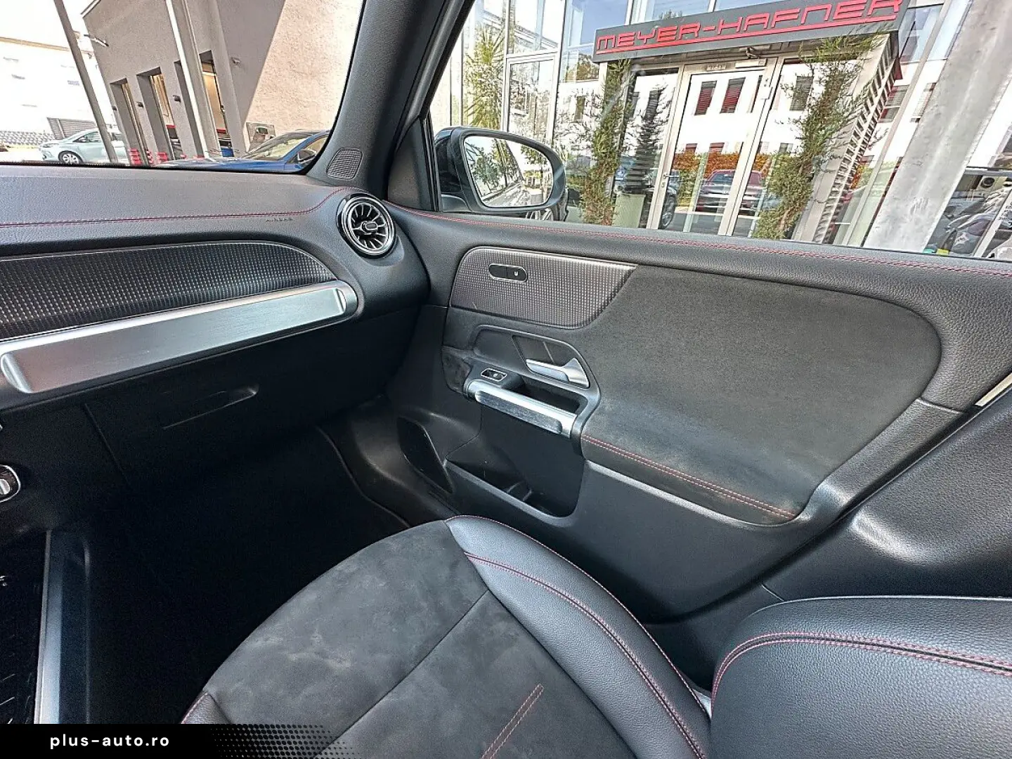 MERCEDES-BENZ EQB 350 4MATIC AMG-Line Aut.   7 Sitzer