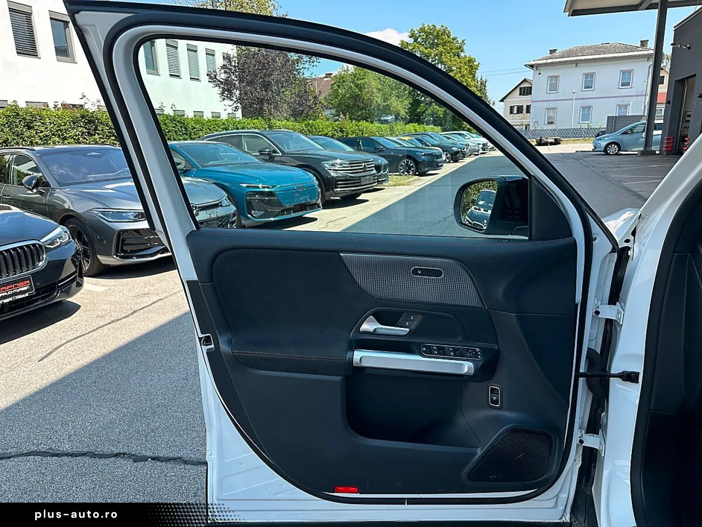 MERCEDES-BENZ EQB 350 4MATIC AMG-Line Aut.   7 Sitzer