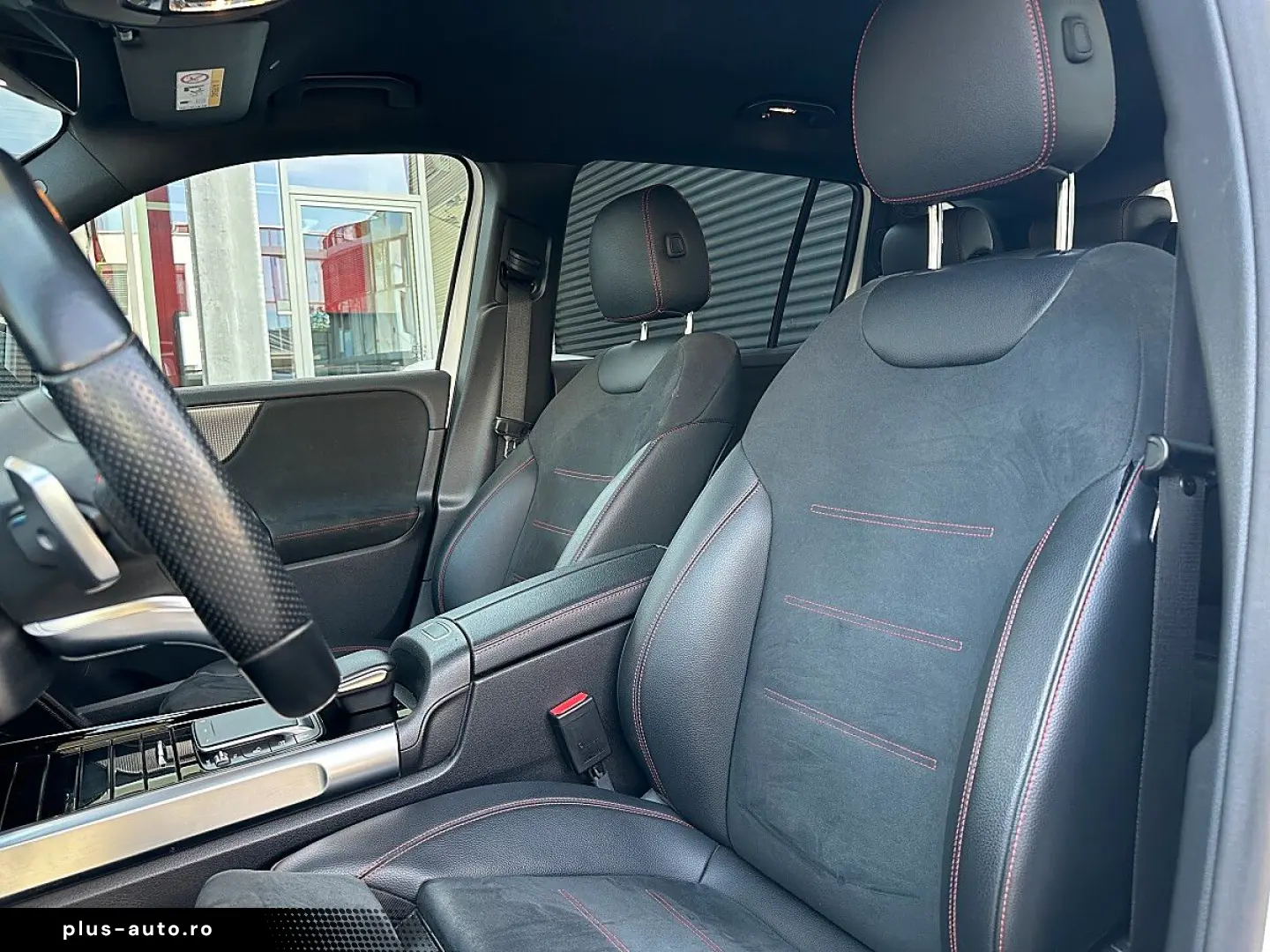 MERCEDES-BENZ EQB 350 4MATIC AMG-Line Aut.   7 Sitzer