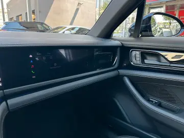 PORSCHE Panamera 4S E-Hybrid 21 8kWh PDK   Active Rid...
