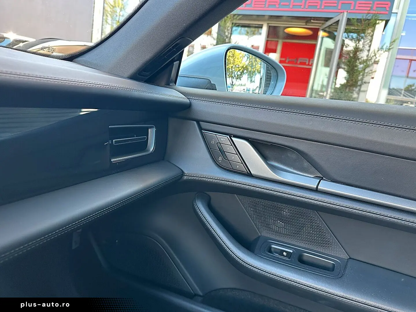 PORSCHE Taycan 4S Sport Design Paket   BOSE   Head Up...
